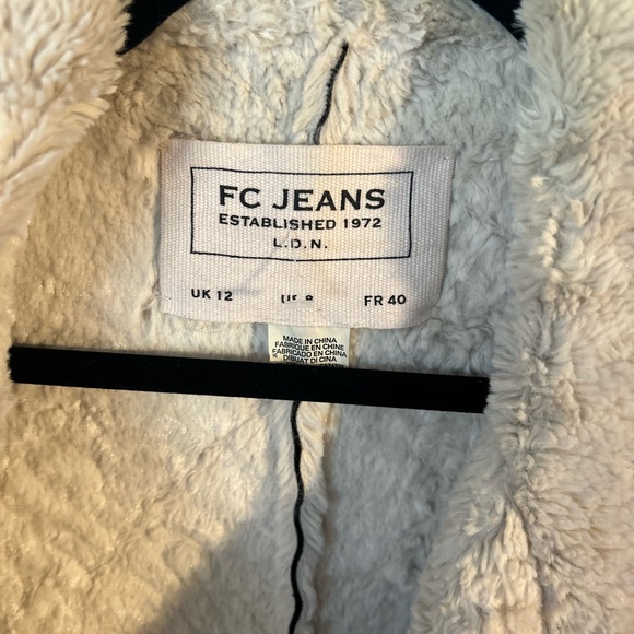 FC Jeans Black Bomber Vest, Faux Fur Lined, Size 8 - Picture 2 of 9